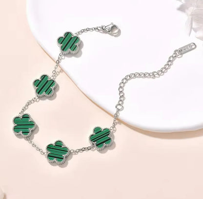 Pulsera Van Cleef baño en ORO🍀✨+ Obsequio CAJITA DE REGALO